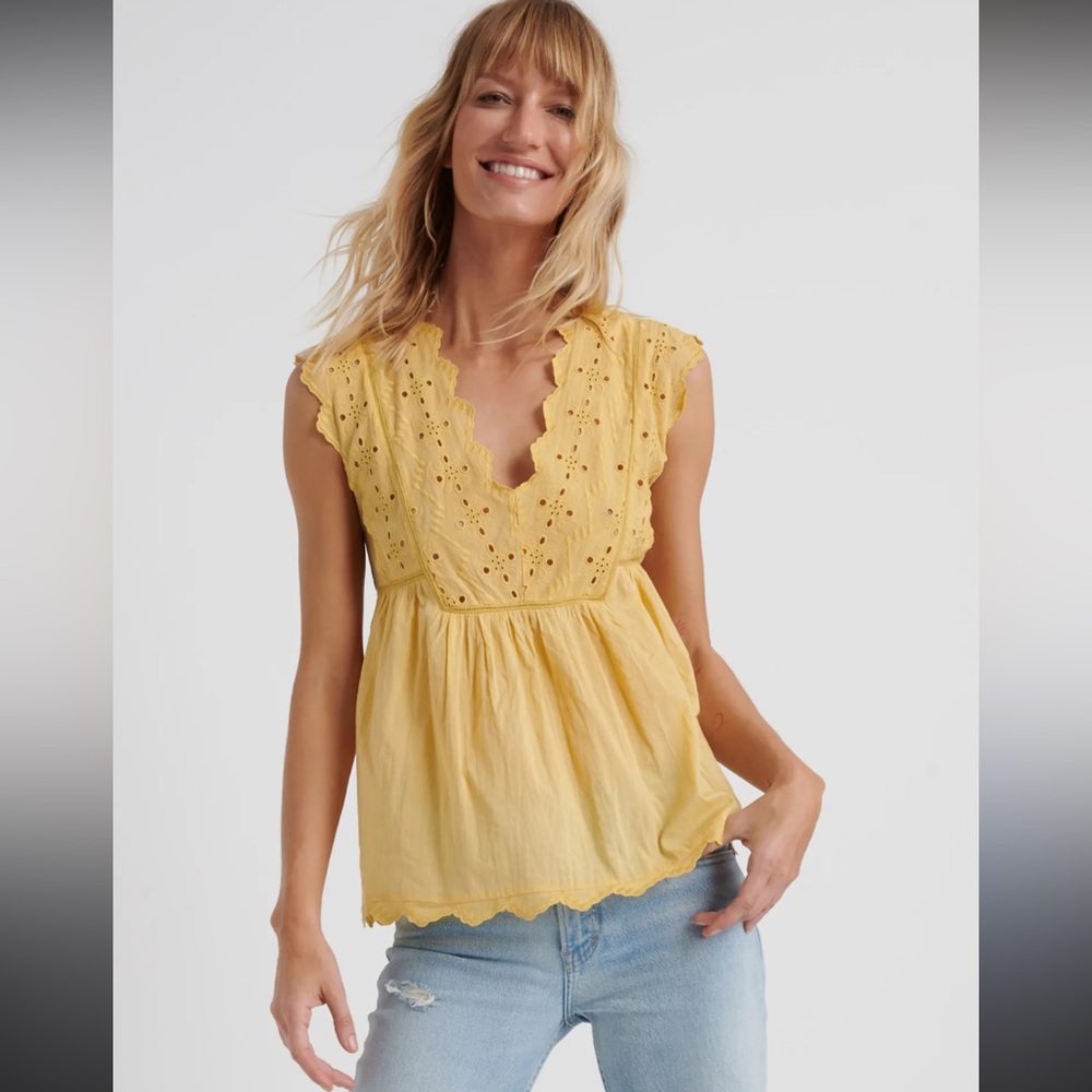 Lucky Brand Eyelet Yellow Tank